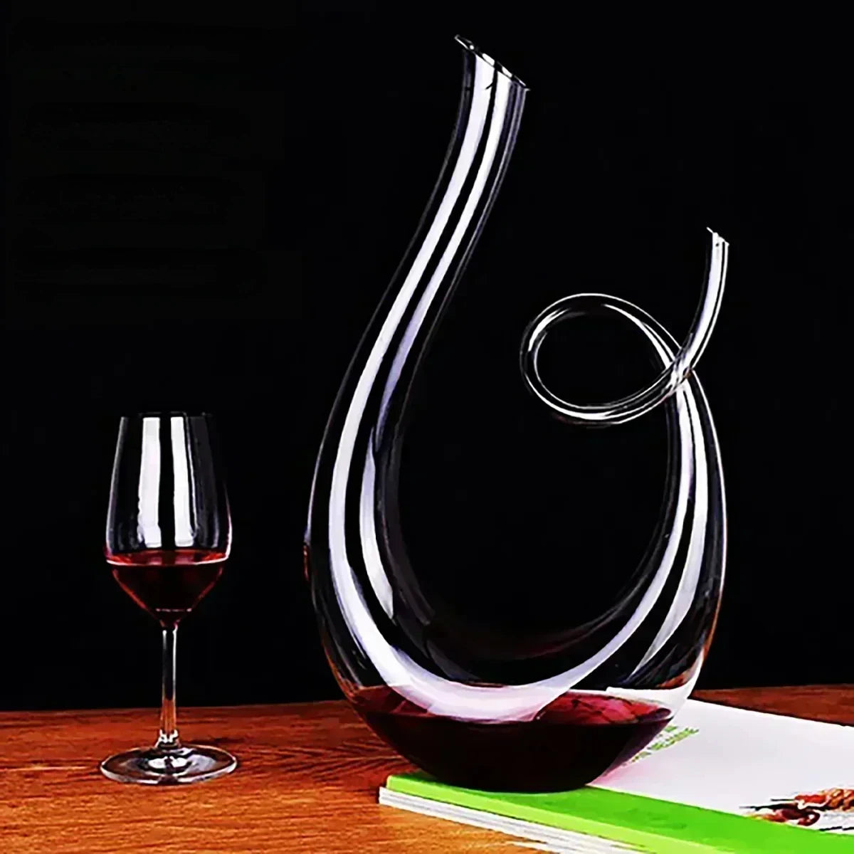 1500ML Crystal High Wine Spiral 6-shaped Set  Grade Wine Decanter  Gift Box Harp Swan Decanter Creative Wine Separator Bar Sets